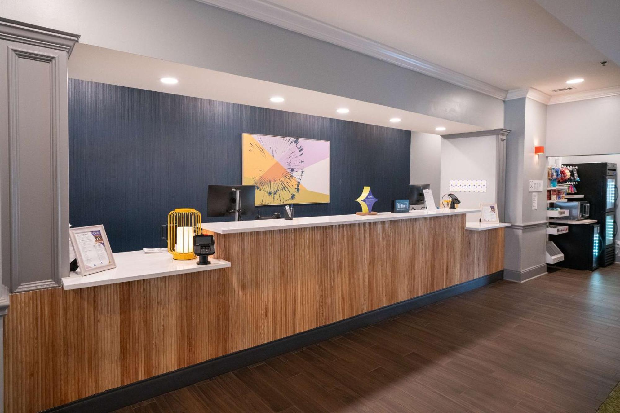 Spark By Hilton Brandon Exterior foto